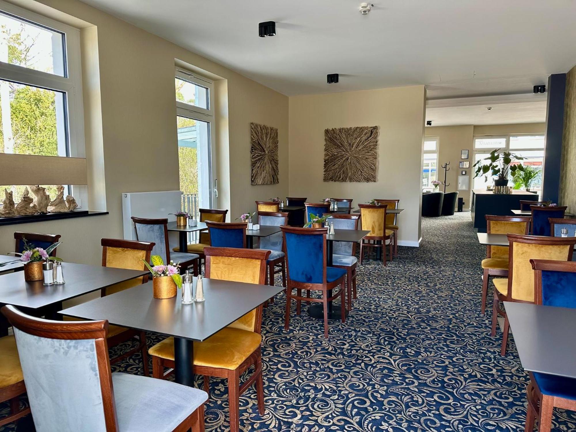 Sandbank Hotel & Appartements Lubmin Bagian luar foto